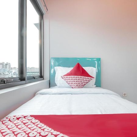 فندق Oyo 208 G House جاكرتا المظهر الخارجي الصورة